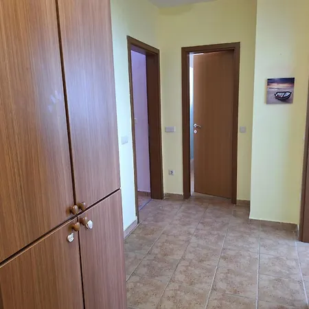 тристаен с уникална гледка-южен плаж поморрие, новия град Lägenhet Pomorie